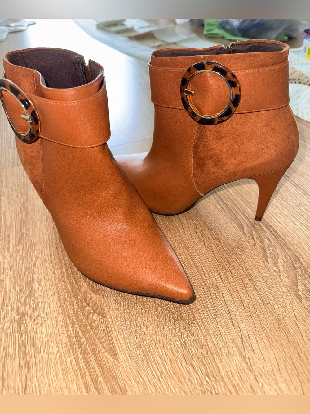 Piccadilly womenβs Stiletto Ankle Boots with Tortoiseshell Buckle Never Worn sz9